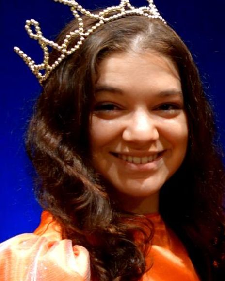 Melanie Acampora Headshot