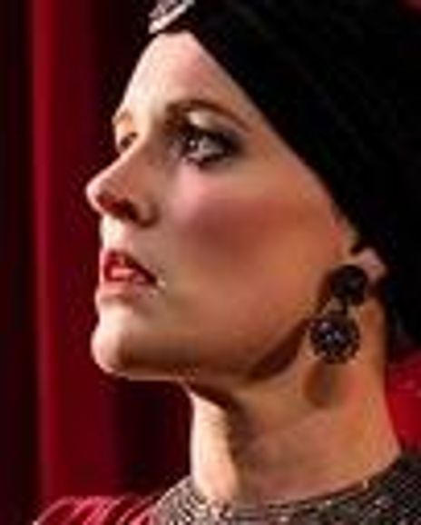 Mari Lee Talkington Headshot