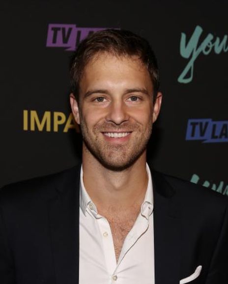 Sean Kleier Headshot