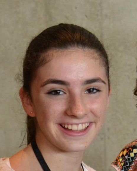 Isabella Brody Headshot