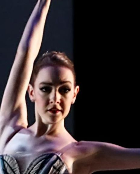 Natalie Varnum Headshot