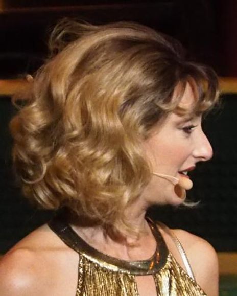 Carmen Kusack Headshot