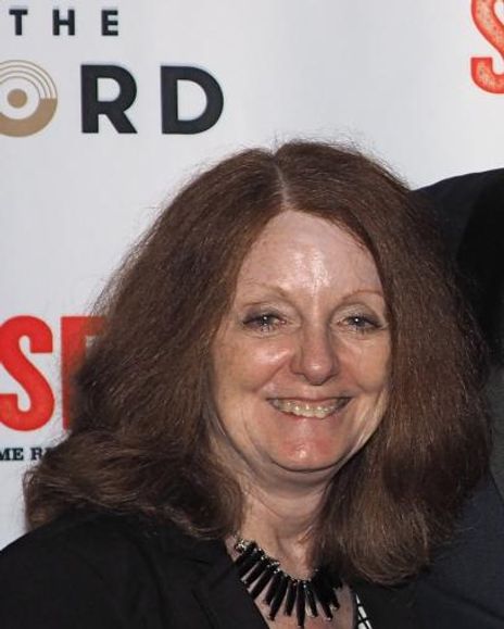 Peggy Tyler Resnick Headshot