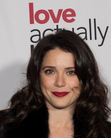 Ali Cobrin Headshot