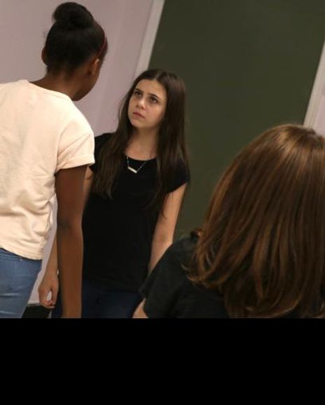 Mia Sinclair Jeness Headshot