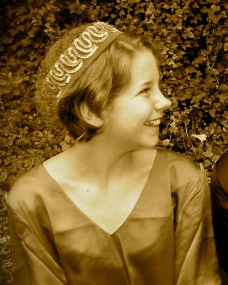 Karli Johnn Headshot