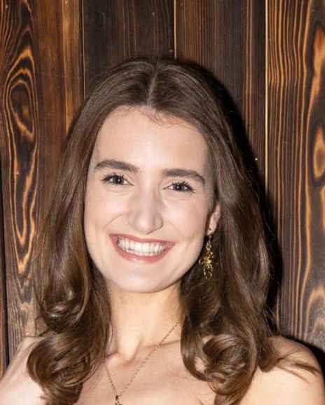 Hannah Brown Headshot
