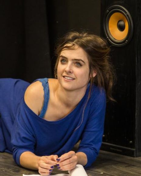 Ellie Turner Headshot