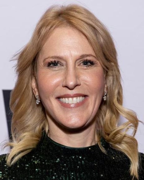 Lauren Reid Headshot