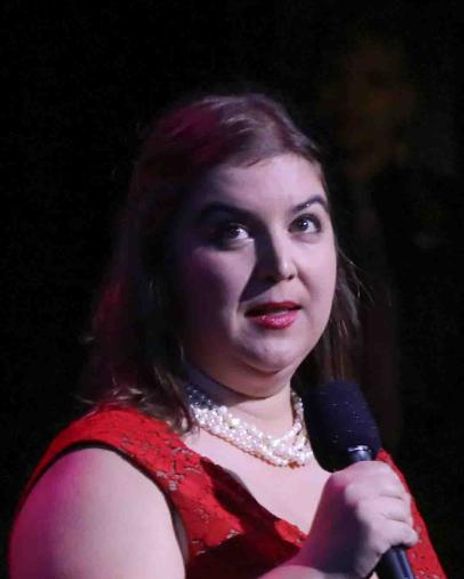 Lena Moy-Borgen Headshot