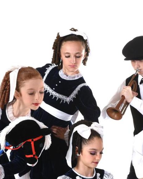 Gus Lindstrom Headshot