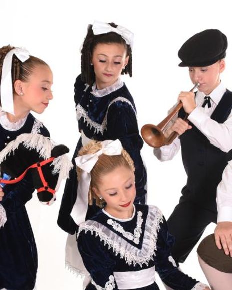 Maya Sullivan Headshot