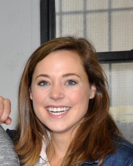 Erike Henningsen Headshot