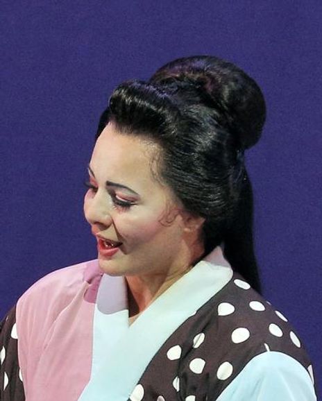 Ayla Ashman Headshot