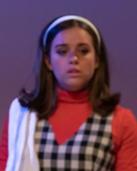 Madeleine Worrall Headshot