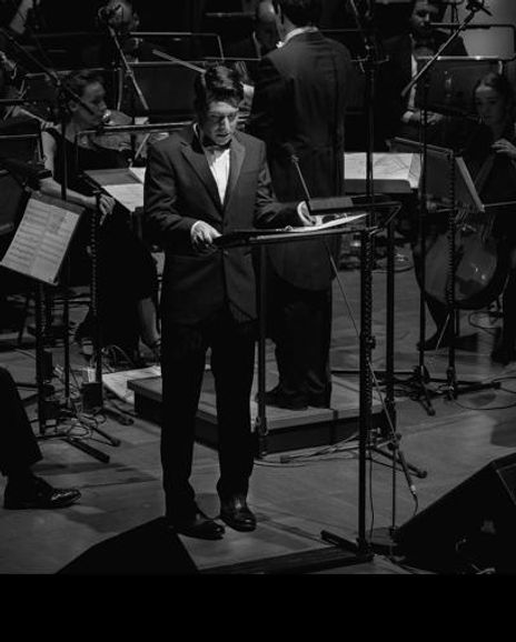 Matthew Pennington Headshot