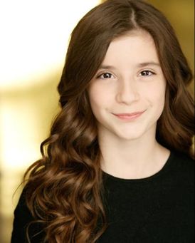 Iara Nemirovsky Headshot