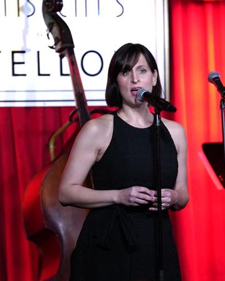 Melissa Lyons Caldretti Headshot