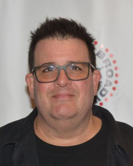 Mitchell Keller Headshot