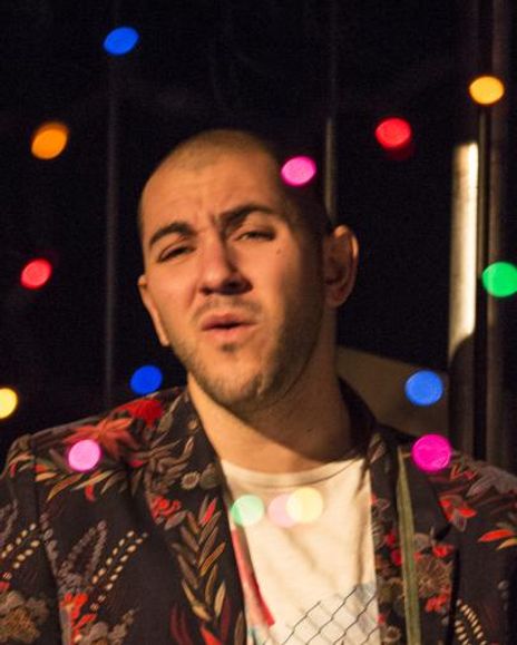 Gideon Irving Headshot