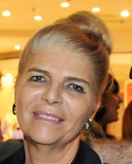 Rivka Yahav Headshot