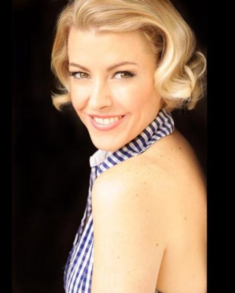 Jessica Joy Headshot