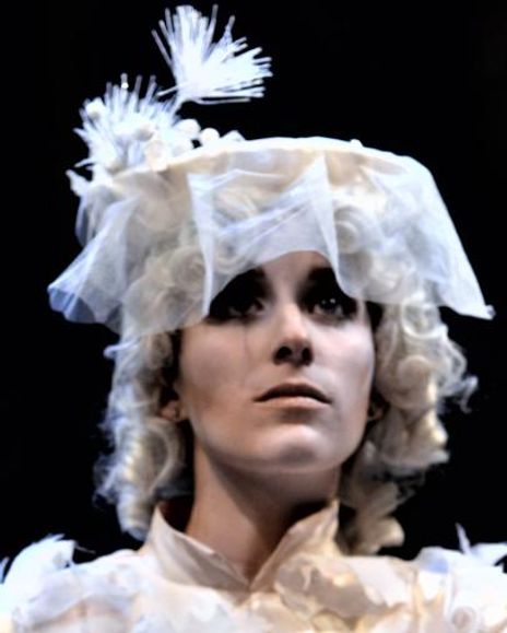 Jessica Contino Headshot