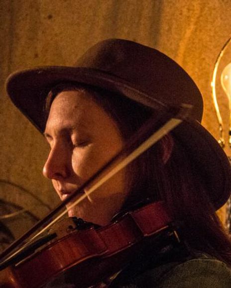 Linsey Rogers Headshot