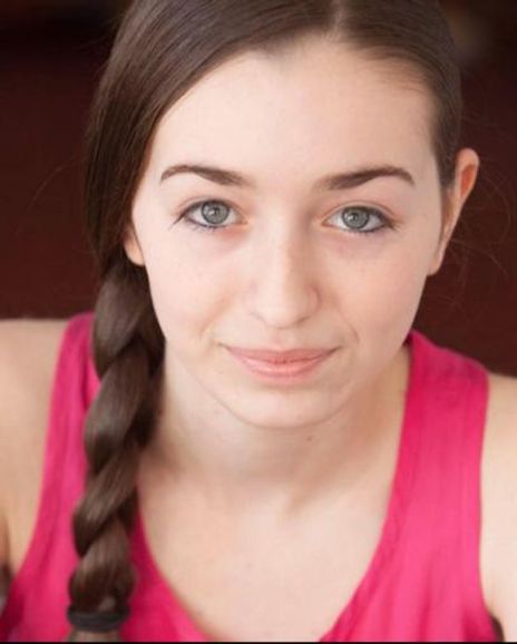 Joey Maya Safchik Headshot