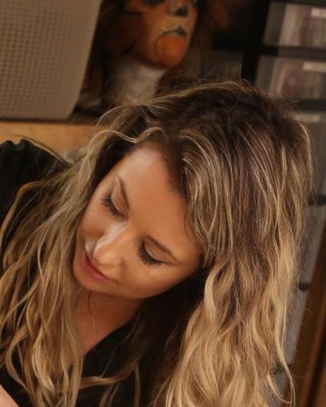 Victoria Tinsman Headshot