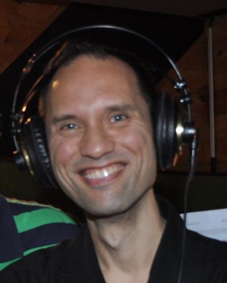 Andrae Gonzalo Headshot