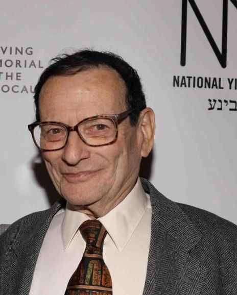 Michael Ochs Headshot