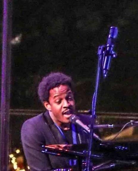 Charles Duke Headshot