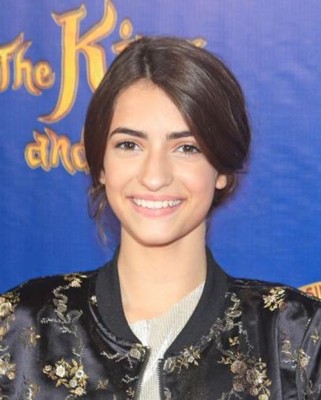 Soni Bringas Headshot