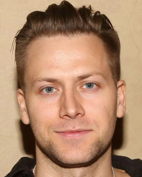 Carl Lundstedt Headshot