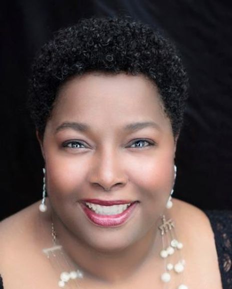 Melissa Givens Headshot