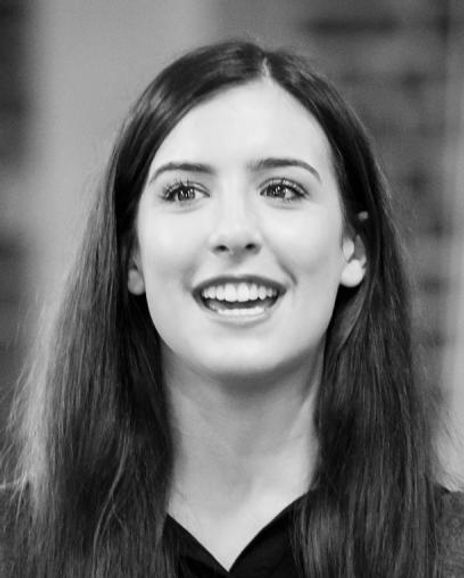 Sophie Feek Headshot