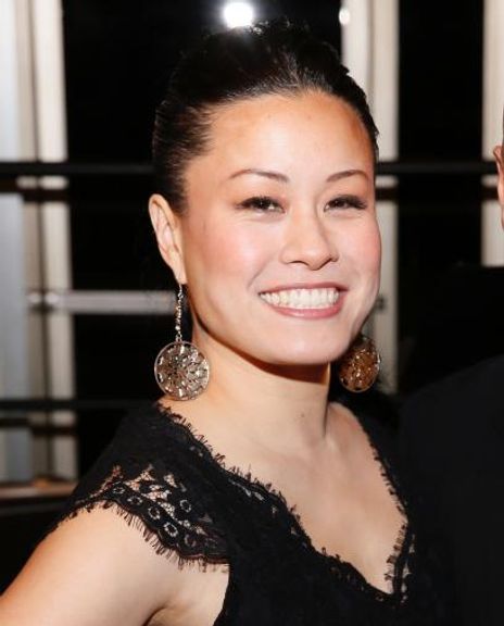 Fiona Cheung Headshot