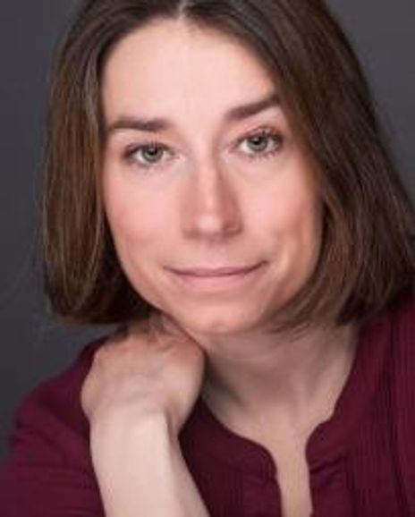 Adrienne Brammer Headshot
