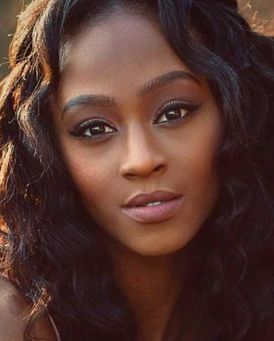 Amber Jackson  Headshot