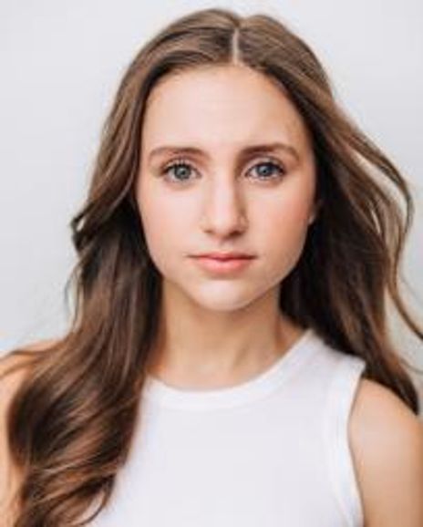 Annabelle Wachtel Headshot