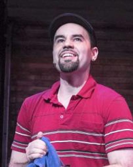 Ryan Alvarado Headshot