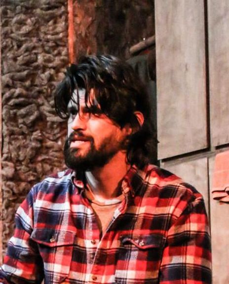 Juan Lozano Headshot