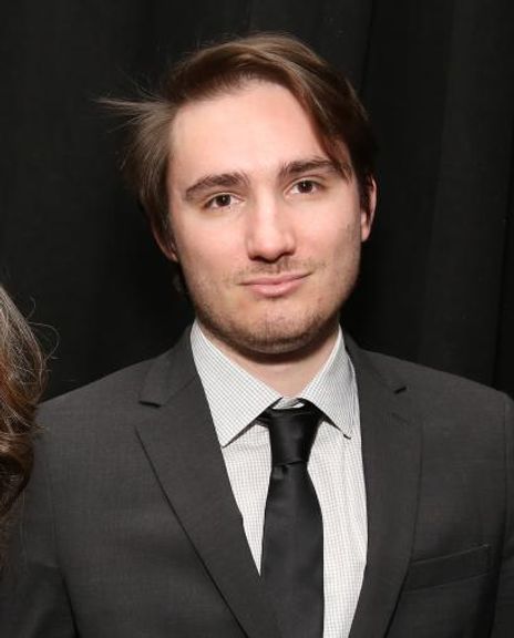 Samuel Greisman Headshot