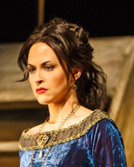 Shannon Jennings Headshot