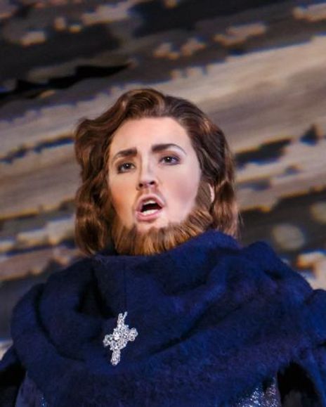 Leah de Gruyl Headshot