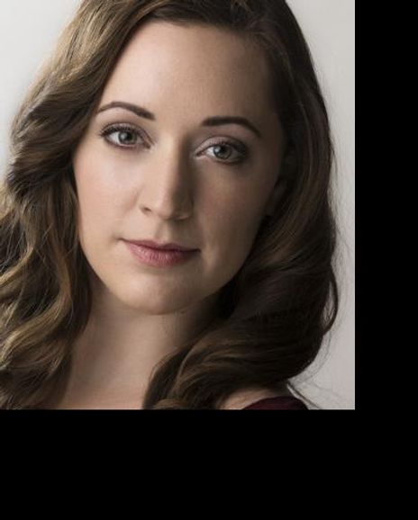 Tia Andriani Headshot