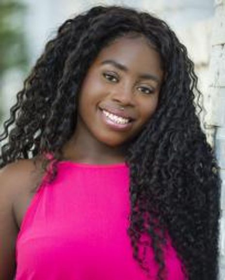 Kayla J Cowart Headshot