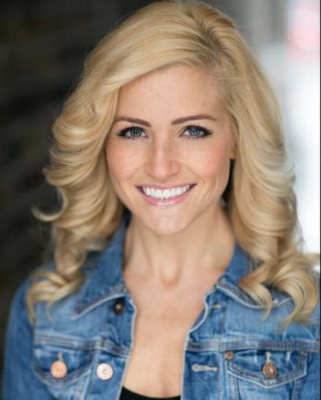 Lauren Atkins Headshot