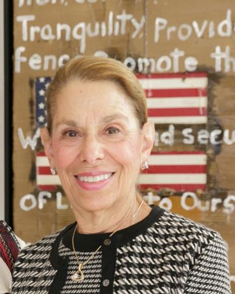 Betty Oppenheimer Headshot